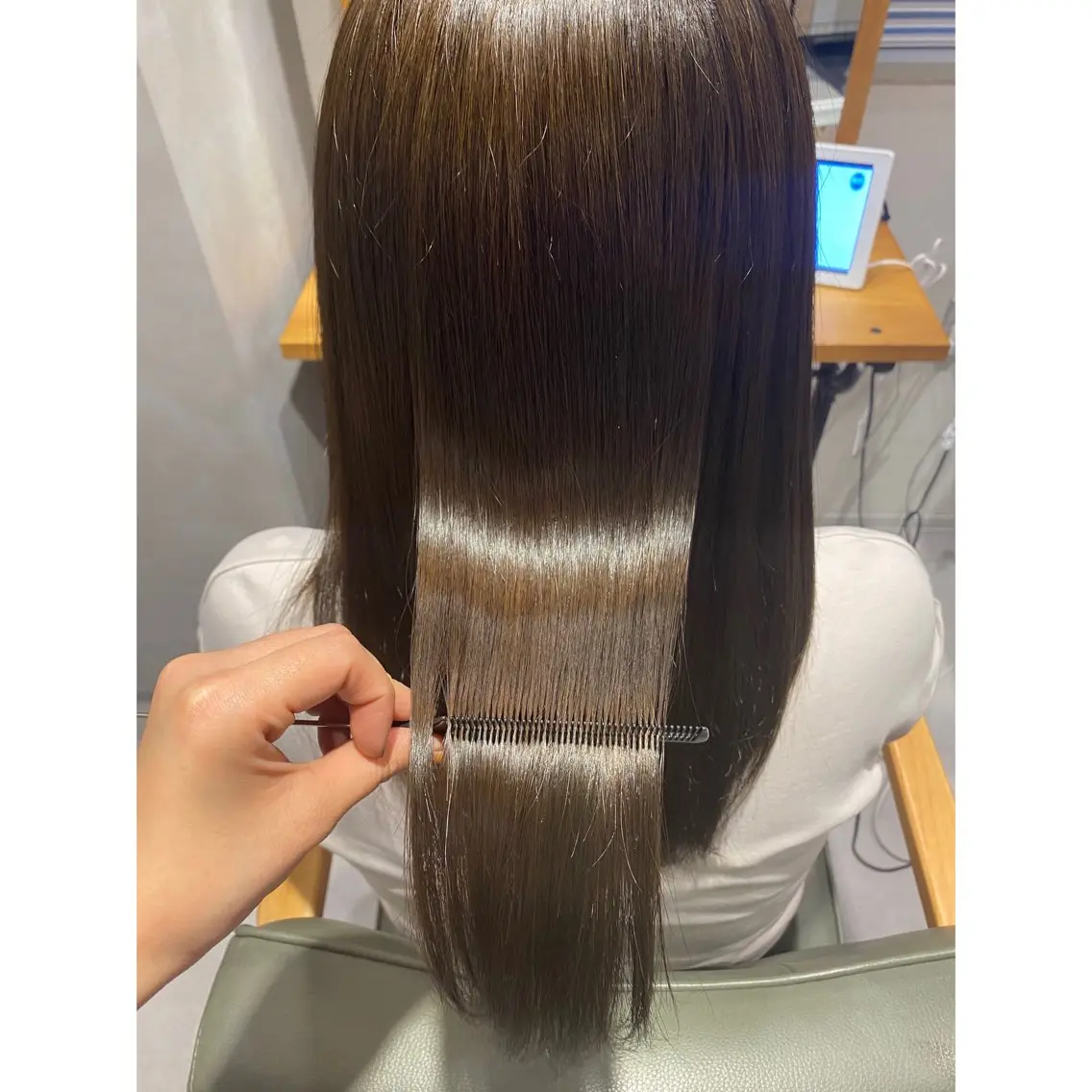 ロング カラー ヘアアレンジ 髪質改善 カット ヘアカラー 小國 綾かのヘアスタイル