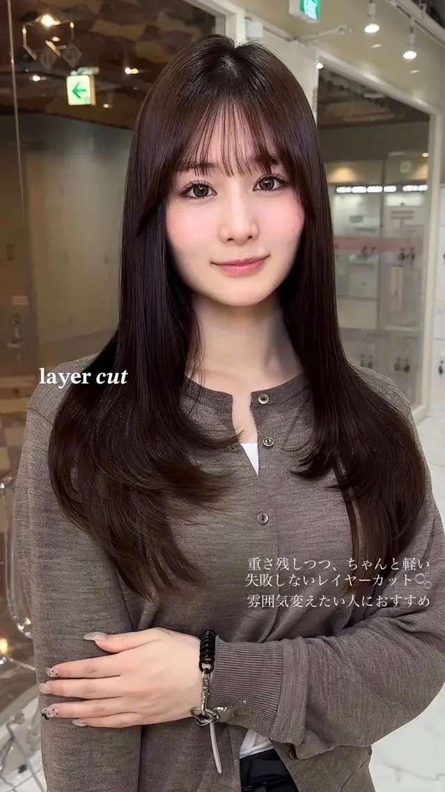 セミロング カット レイヤー/韓国ヘア 角岡泉希のヘアスタイル