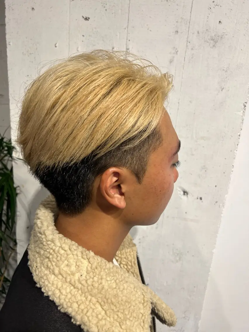 ショート カラー メンズ メンズブリーチ ブリーチ ブロンド カット ヘアカラー トリートメント 朝3分でキマる 村上陸のヘアスタイル