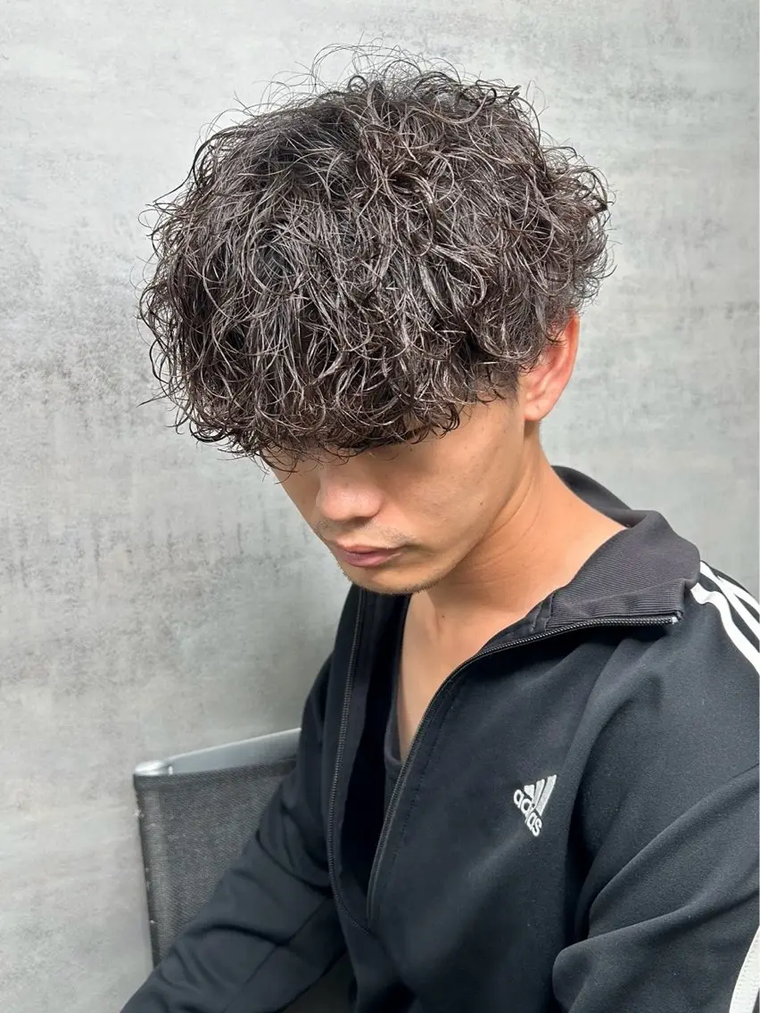 パーマ メンズ 静岡 / 毛流れ特化 /下居真大のヘアスタイル
