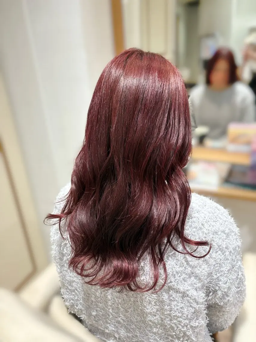 ロング カラー レッドカラー Kurumi 🩰カットモデル募集のヘアスタイル