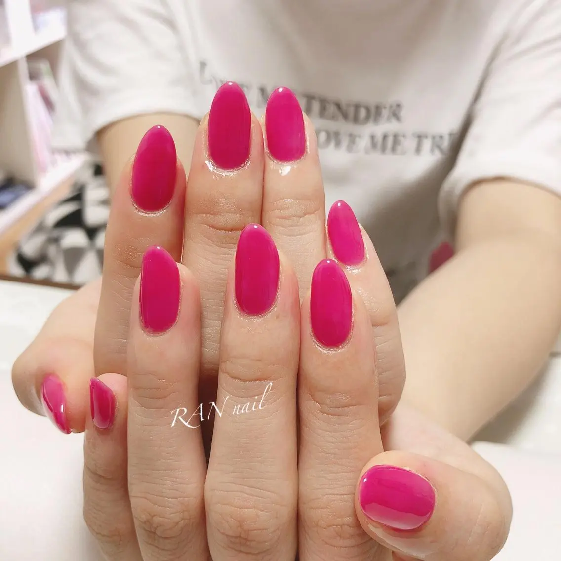 ネイル ワンカラーネイル 夏ネイル ハンドネイル フットネイル RAN nailのネイルデザイン