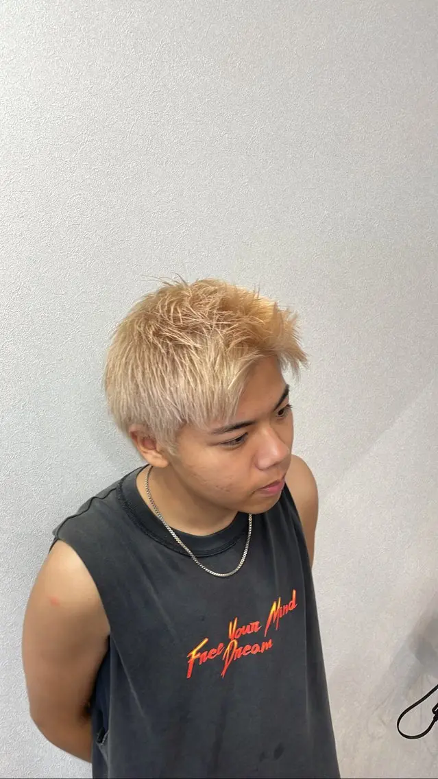 ショート カラー メンズ カット ヘアカラー トリートメント メンズ韓国ヘア👹 KAJIのヘアスタイル