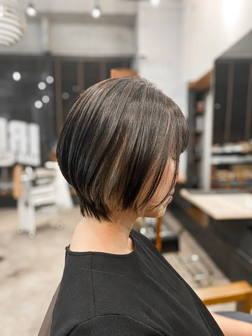 ショート カラー ショートボブ ブリーチ インナーカラー ボブ ショートヘア IRIE⚡️メンズ/ パーマ⚡️北川聖也のヘアスタイル