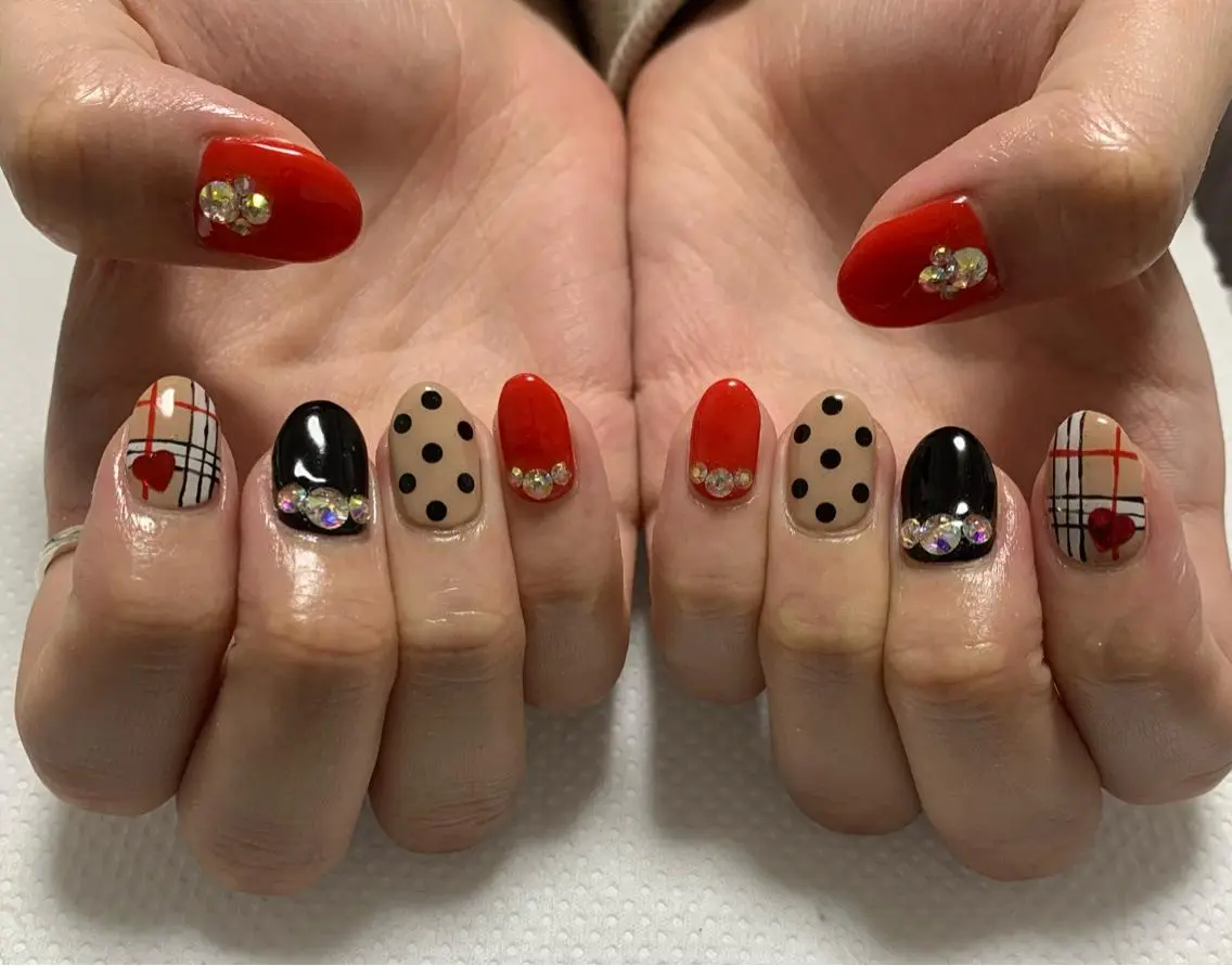 ネイル nail M&Tのネイルデザイン