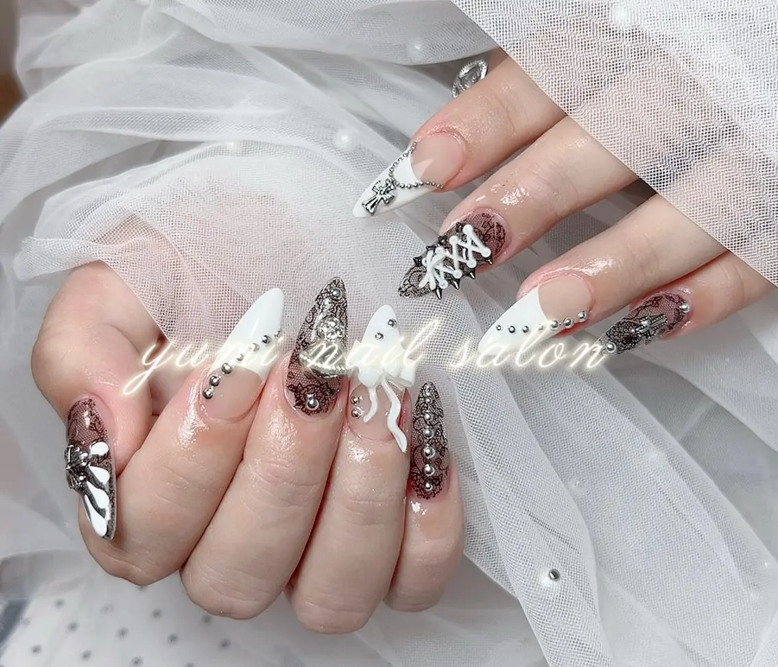 ネイル ハンドネイル 𝐲𝐮𝐦𝐢🎀 長さ出しデザイン専門のネイルデザイン