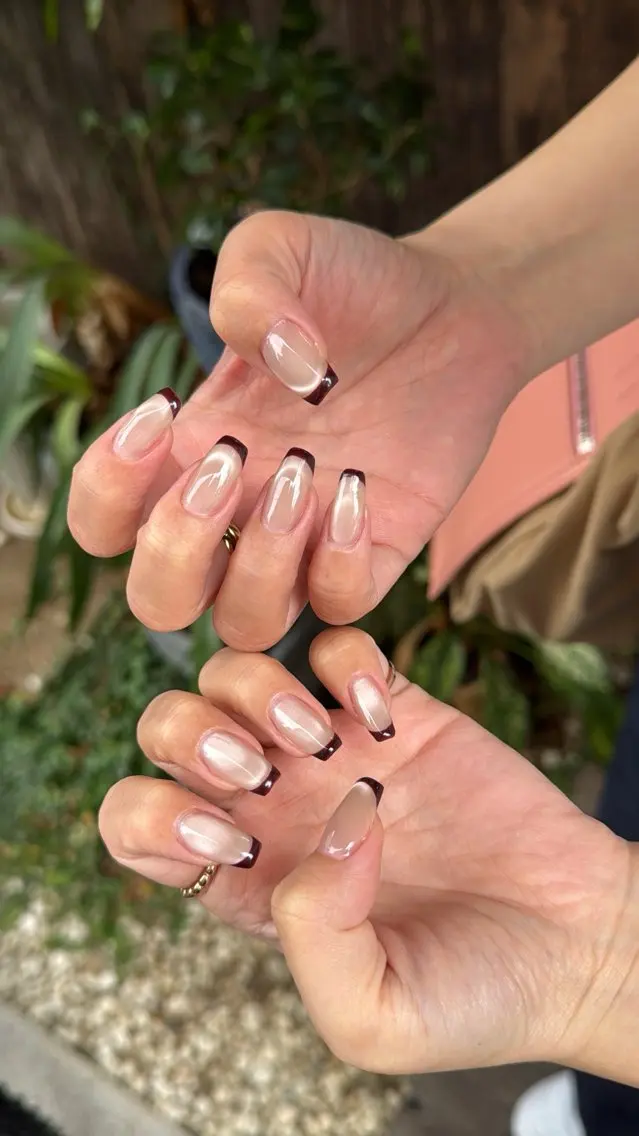 ネイル フラッシュネイル フラッシュマグ フットネイル フレンチネイル 韓国ネイル ハンドネイル SAKU nail 作島茜のネイルデザイン