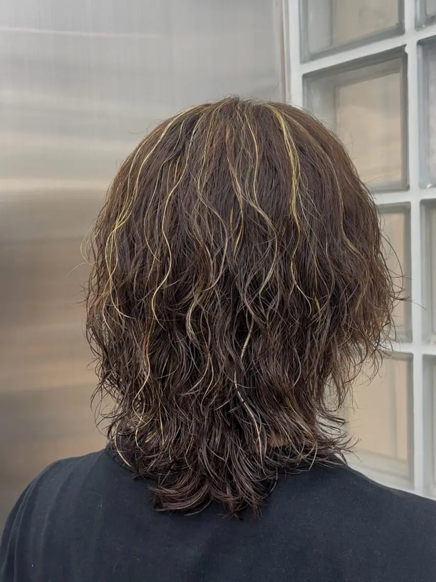 カラー パーマ メンズ メンズハイライト メンズパーマ ハイライトカラー ヘアカラー パーマ fifth櫻井 結楽のヘアスタイル