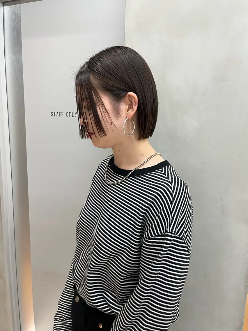 ミディアム カラー カット ヘアカラー トリートメント 縮毛矯正ボブ&顔まわ レイヤー♡TOMOEのヘアスタイル