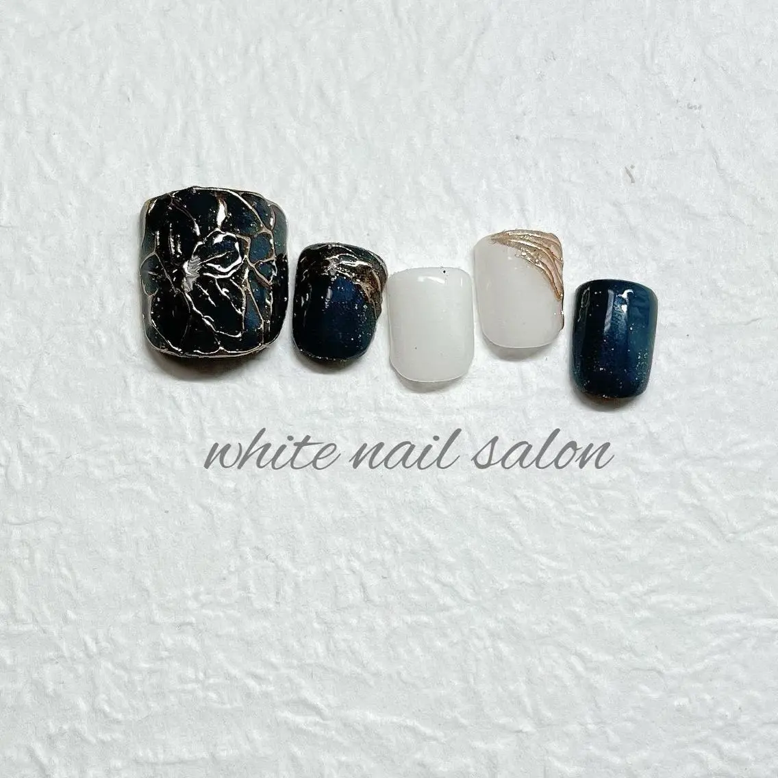 ネイル フットネイル ジェルネイル ハードジェル ラメ(グリッター) 持ち込み フットネイル white nail salonのネイルデザイン