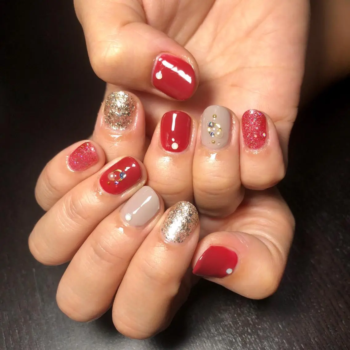 ネイル 赤色 luana nailのネイルデザイン