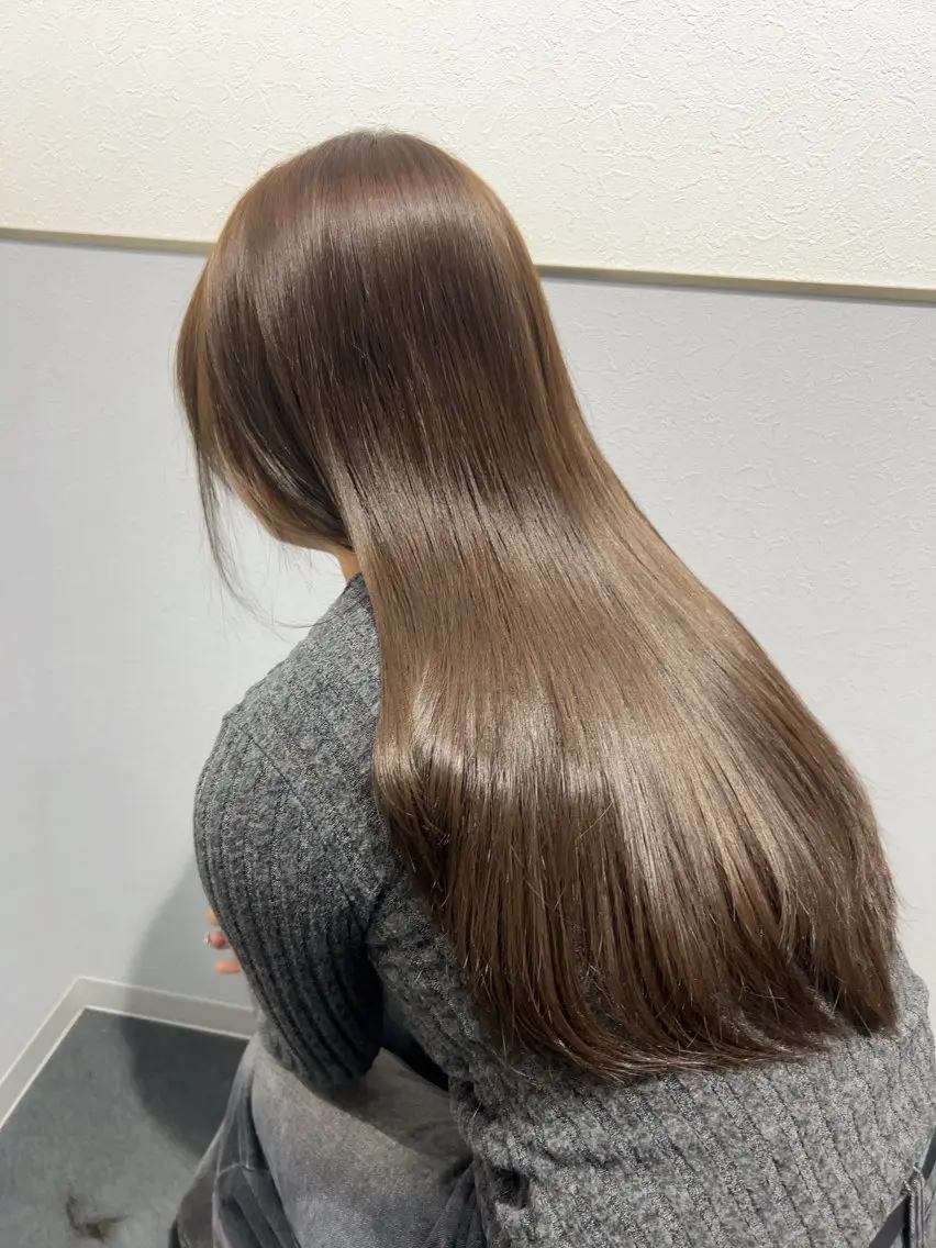 【美髪ストレート💫】カット＋縮毛矯正＋COTAトリートメントの写真