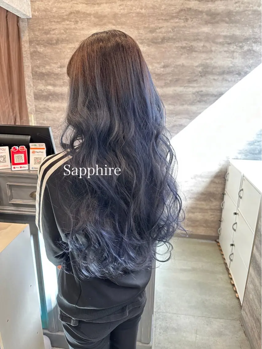 ロング カラー ブリーチ ブルーカラー ダブルカラー グラデーションカラー ハイライトカラー 🫟Blanco🫟 Color&Careのヘアスタイル