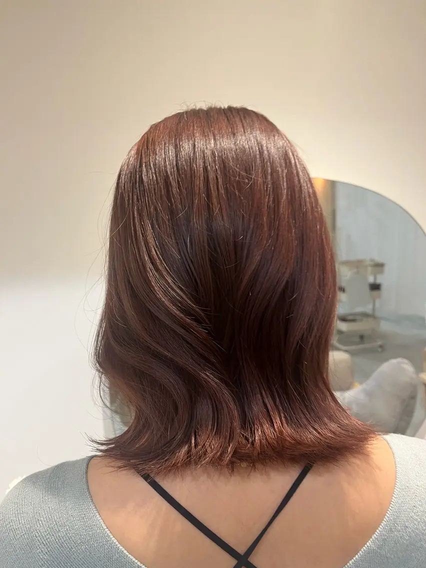 ミディアム ヘアカラー 山口 愛結のヘアスタイル