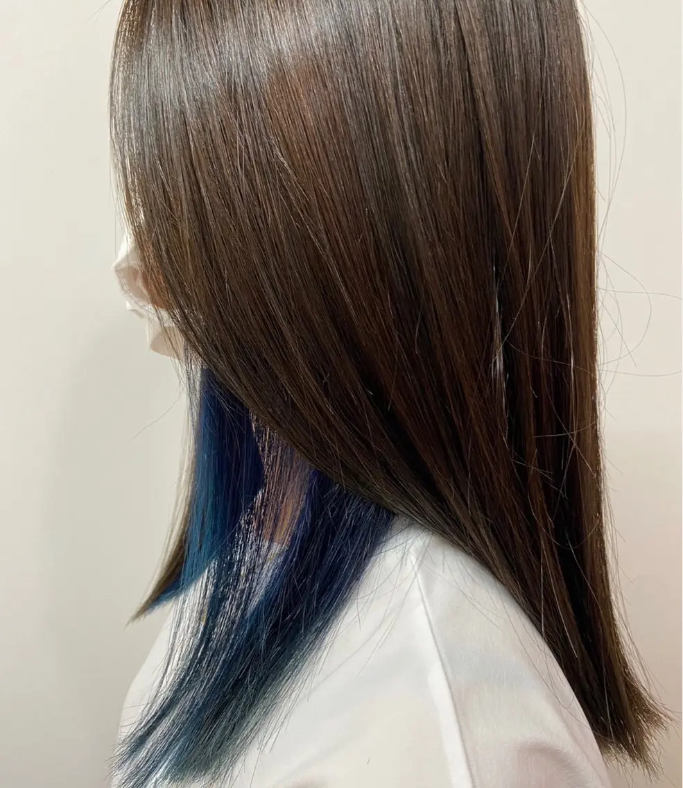 ロング カラー ブルーカラー ロング 安岡美咲✂︎ 艶カラー/髪質改善のヘアスタイル