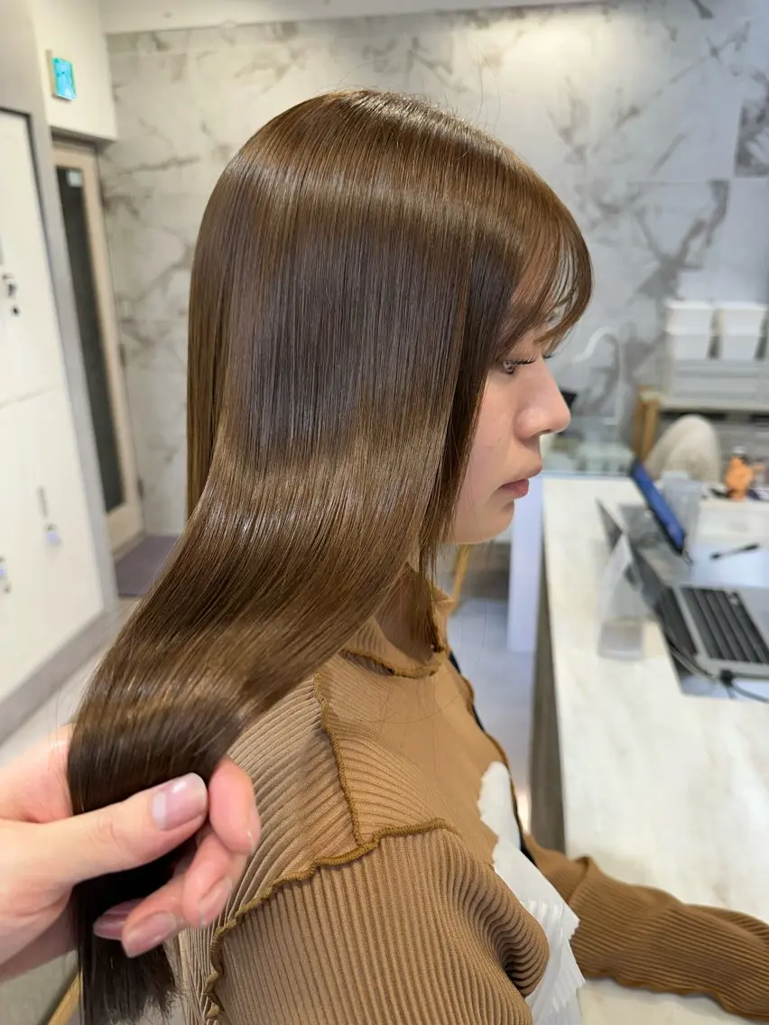 パーマ 縮毛矯正 上品な透明感カラー 🫧renのヘアスタイル