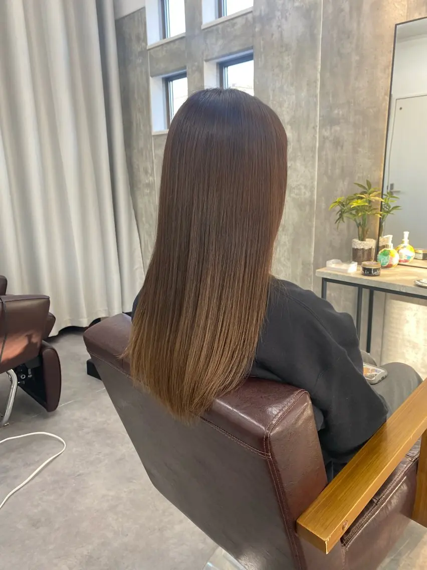 ロング 髪質改善 縮毛矯正 トリートメント 1席のみの 美容室IKKIのヘアスタイル
