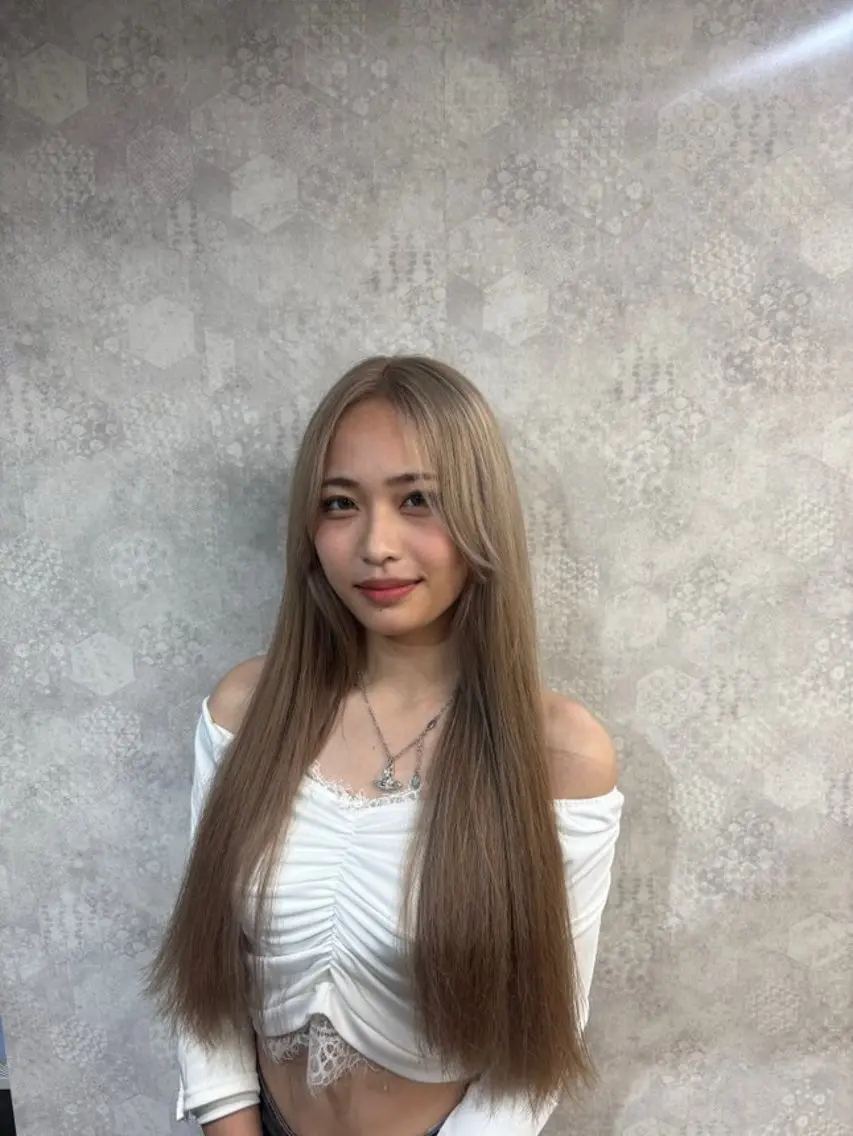 カラー ギャル/ハイトーン 特化/ルイヤのヘアスタイル