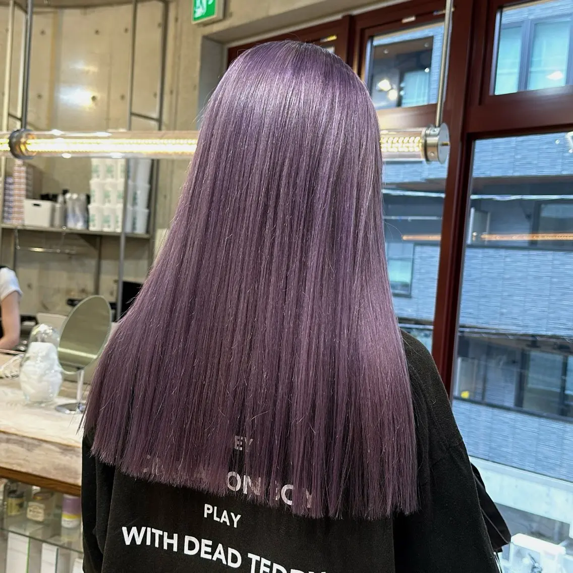 カラー RINA .のヘアスタイル