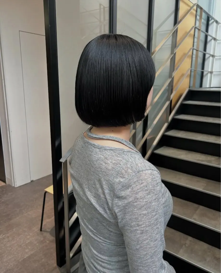 ミディアム カラー ヘアアレンジ 黒髪 ボブ カット ヘアカラー stylist 🌸 kana.のヘアスタイル