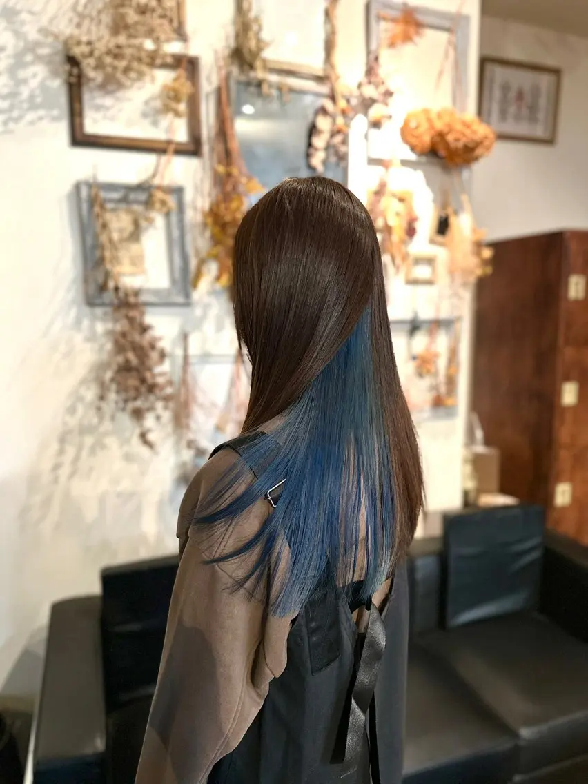 ロング カラー ブルーカラー インナーカラー ウルフカット ヘアカラー 💜推しインナー カラー/菊池柊真💜のヘアスタイル