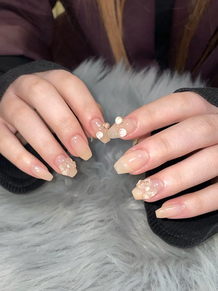 ネイル ハンドネイル RICO Nail パーツつけ放題🌈のネイルデザイン
