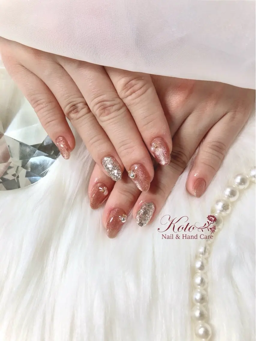 ネイル 長さ出し ジェルネイル マグネットネイル 持ち込み ニュアンスネイル Nail Salon KOTOのネイルデザイン