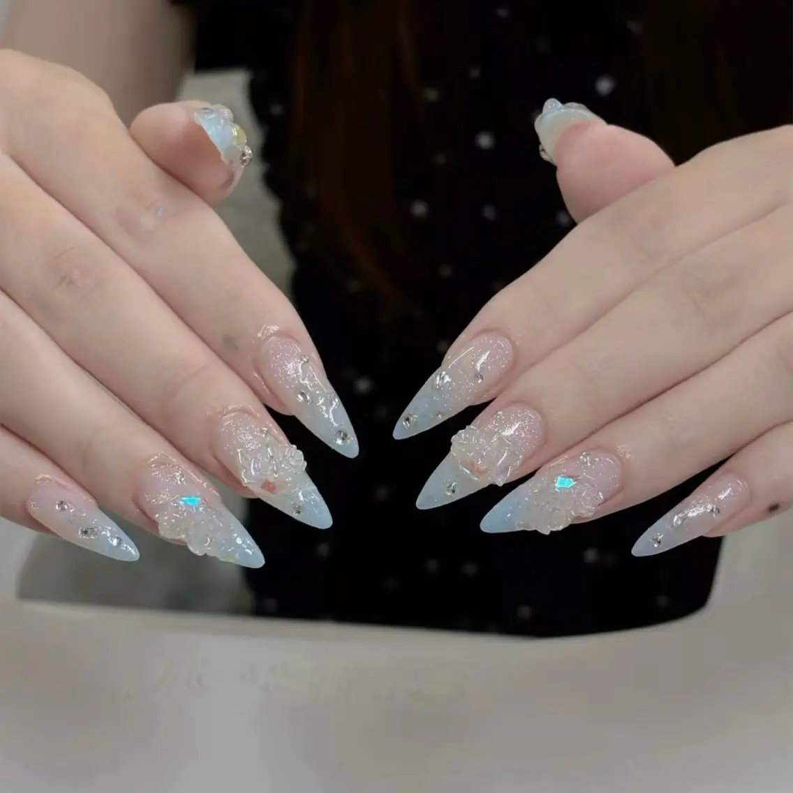 ネイル ハンドネイル Luna Gladeのネイルデザイン