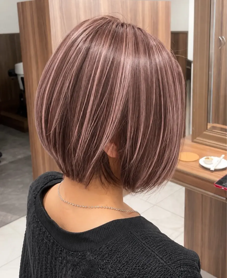 ショート カラー バレイヤージュ ハイライトカラー ハイライト レイヤーカット カット ヘアカラー 🇰🇷韓国ヘア★ 副店長.쿠리타⭐︎のヘアスタイル