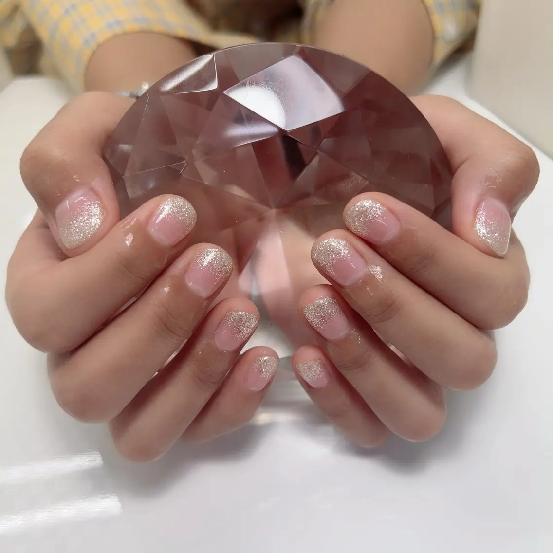 ネイル グラデーション ラメ(グリッター) ラメグラデーション ハンドネイル ViViA立川店 saitoのネイルデザイン