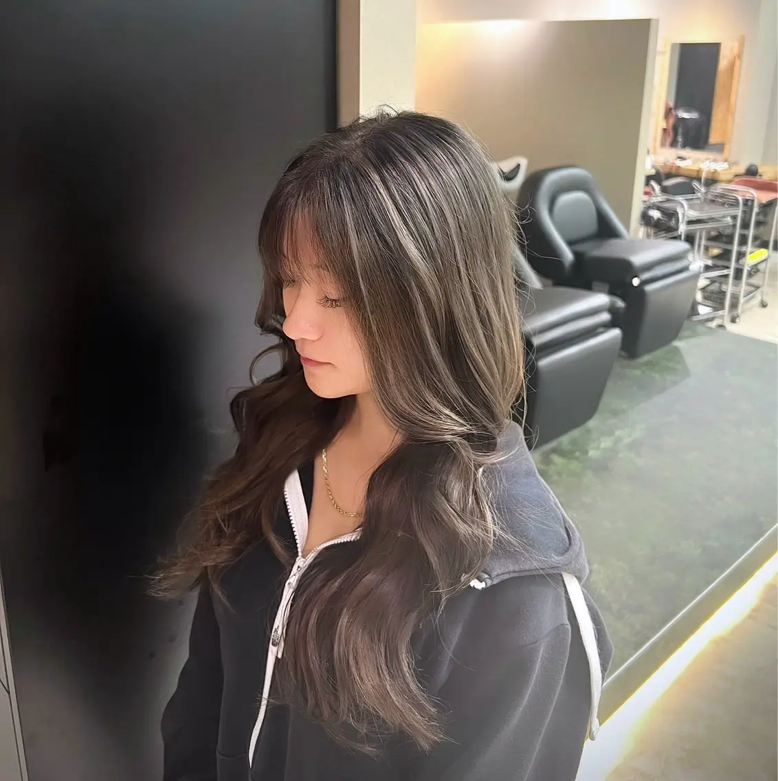 ロング カラー カット ヘアカラー トリートメント 💖梅田レイヤー💖 副店長Tsubasaのヘアスタイル