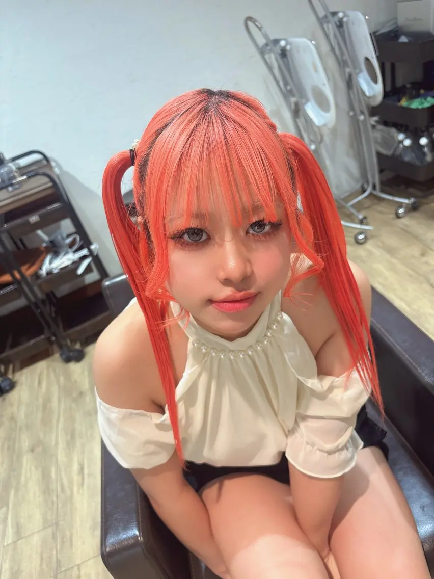 ロング ヘアカラー トリートメント 川畑 心子のヘアスタイル