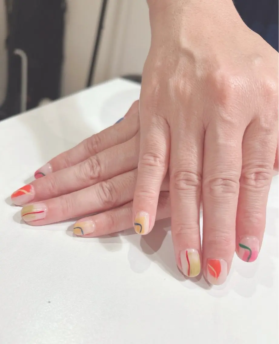 ネイル ハンドネイル aneughan nailのネイルデザイン