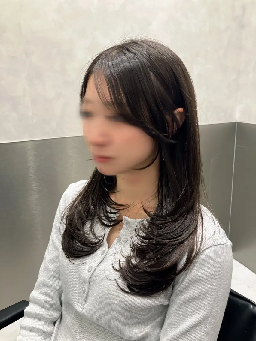 ロング カラー カット ヘアカラー トリートメント 💖ブリーチなし透明 感💖ASAHIのヘアスタイル