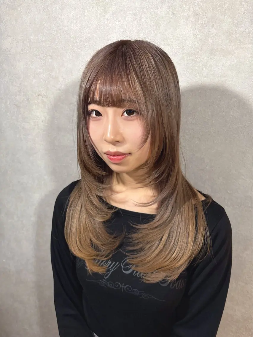 ミディアム 韓国風ヘア レイヤーカット ヘアカラー 髪質改善/美髪矯正/ ハイトーン Kuroのヘアスタイル