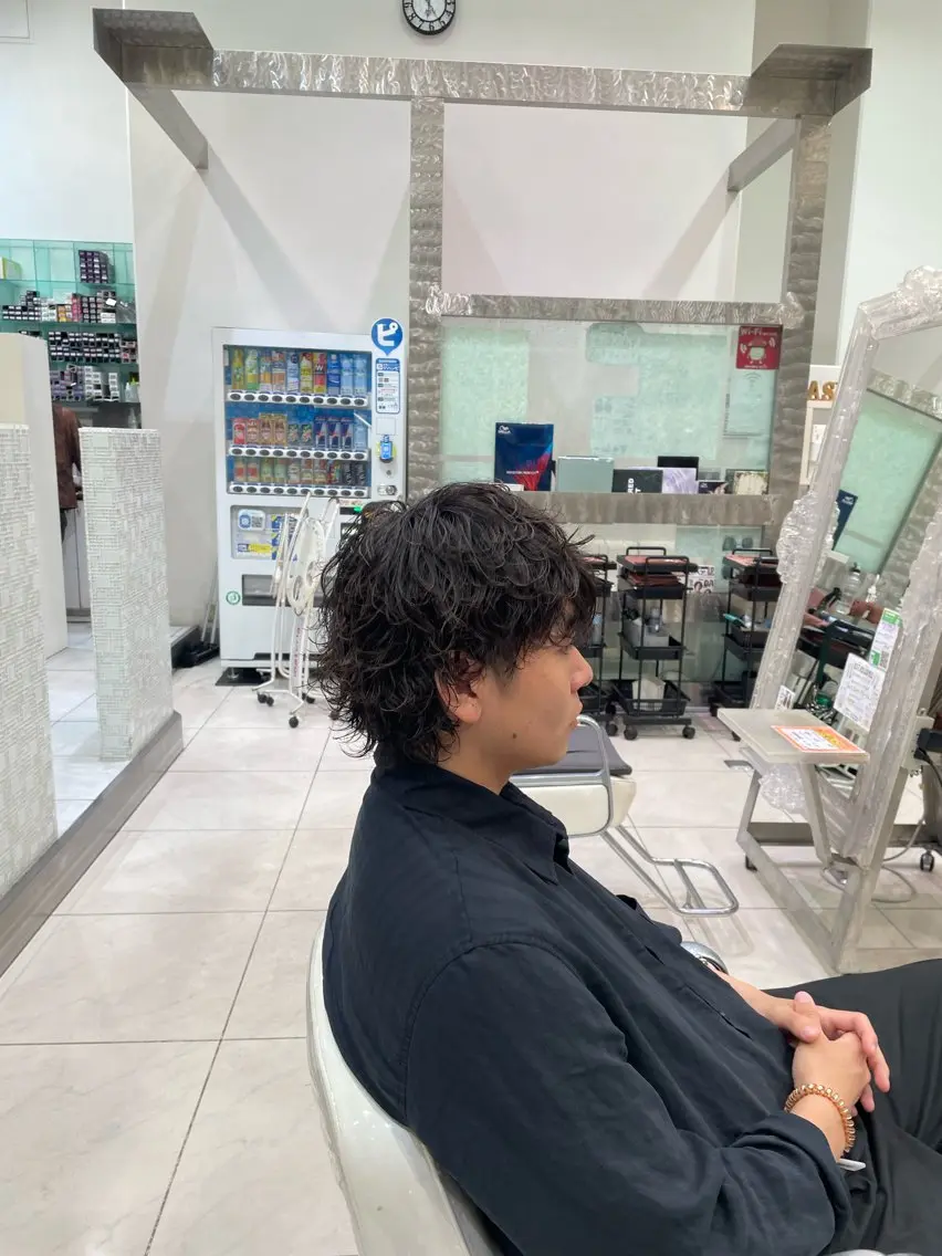 ショート パーマ メンズ カット パーマ トリートメント メンズパーマ特化 真栄平有希のヘアスタイル