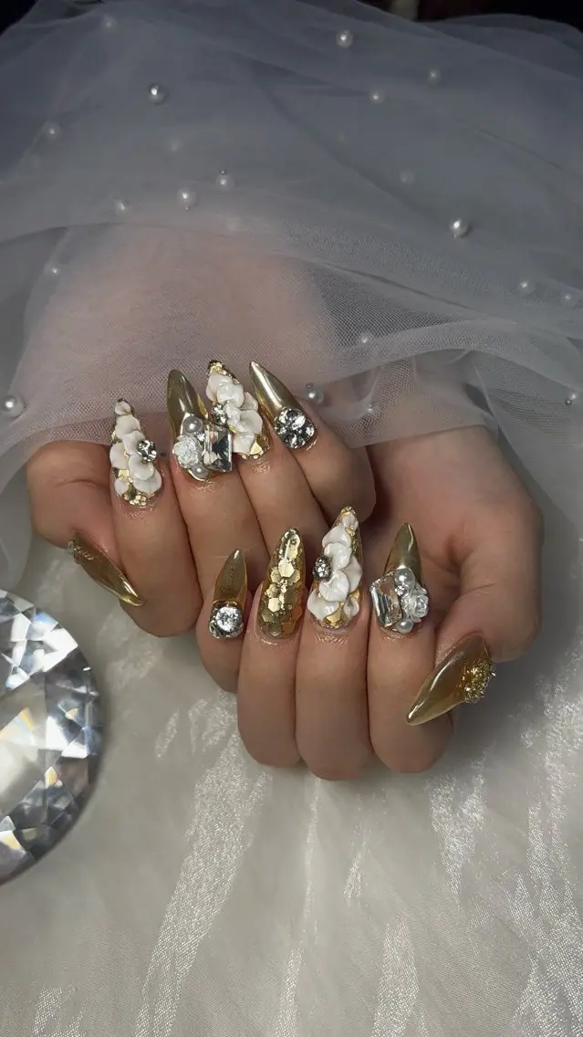ネイル ロングネイル ハンドネイル Kayo 💅のネイルデザイン