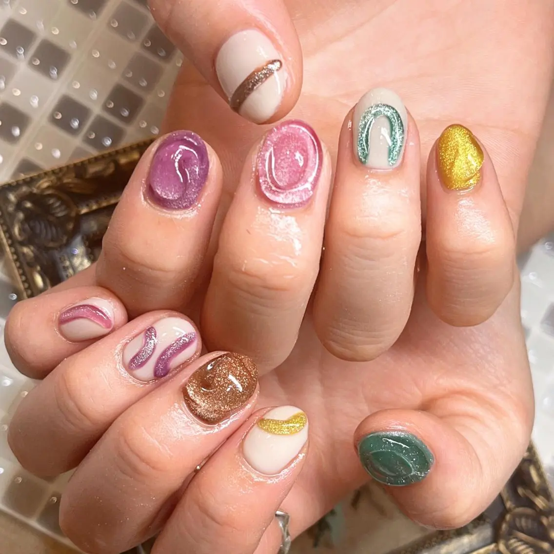 ネイル マグネットネイル nailist yuiのネイルデザイン