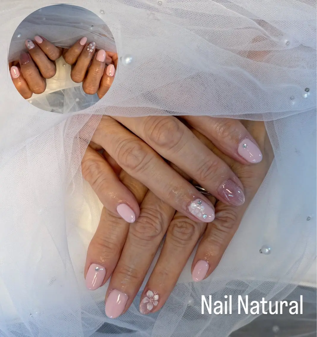 ネイル フラッシュネイル フットネイル フレンチネイル ジェルネイル ガラスフレンチ Nail salon Natulalのネイルデザイン