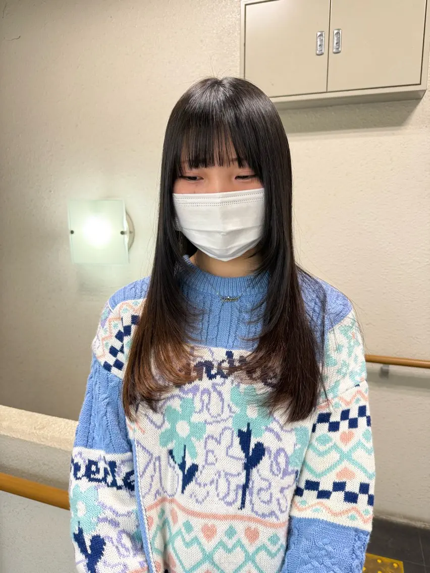 セミロング 顔周りカット レイヤーカット トリートメント カラーモデル募集中 Rei🐈‍⬛/大宮のヘアスタイル