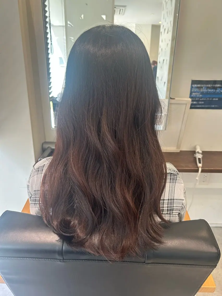 ロング 江川 輝星のヘアスタイル