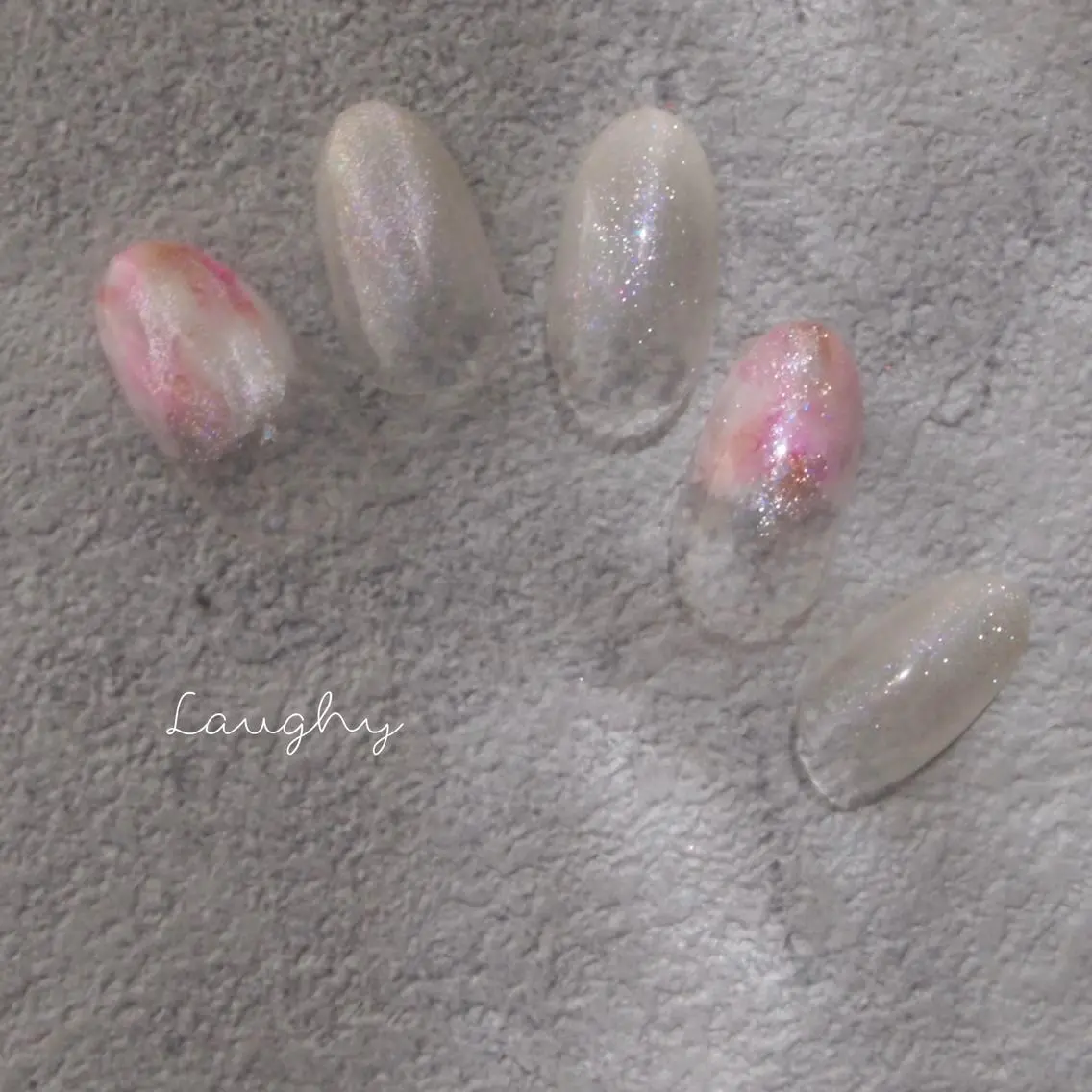 ネイル Nail Room Laughyのネイルデザイン