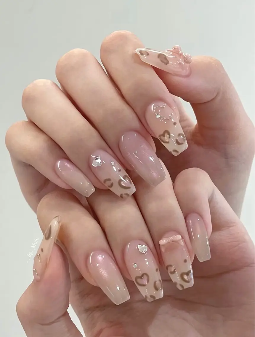 ネイル アートネイル チークネイル ドット フットネイル フレンチネイル ハンドネイル フットネイル 🎃Rina🍁 Mikaのネイルデザイン