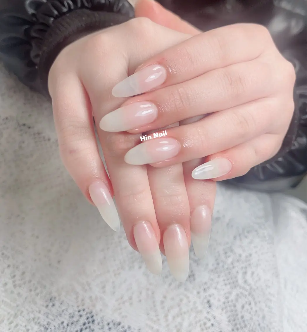 ネイル ハンドネイル HIN NAILのネイルデザイン