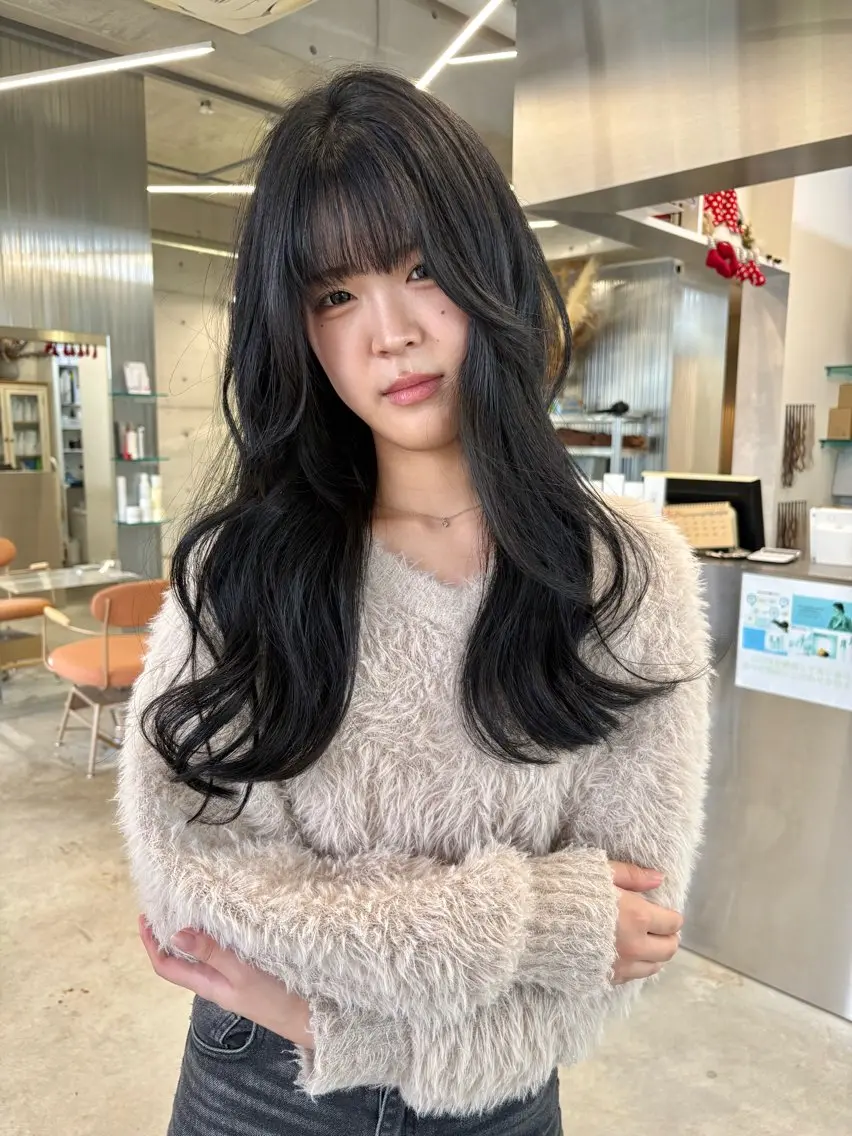ロング カラー ヘアカラー YUIMARL / 𝐂𝐇𝐈𝐊𝐀のヘアスタイル