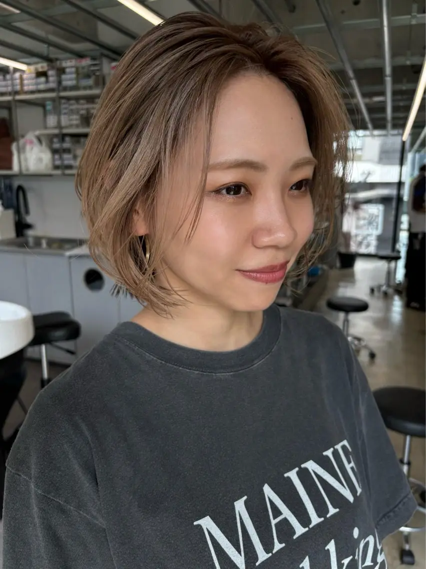 ショート カラー ボブレイヤー ボブ レイヤーカット カット ヘアカラー トリートメント 似合わせカット レイヤー/ボブのヘアスタイル