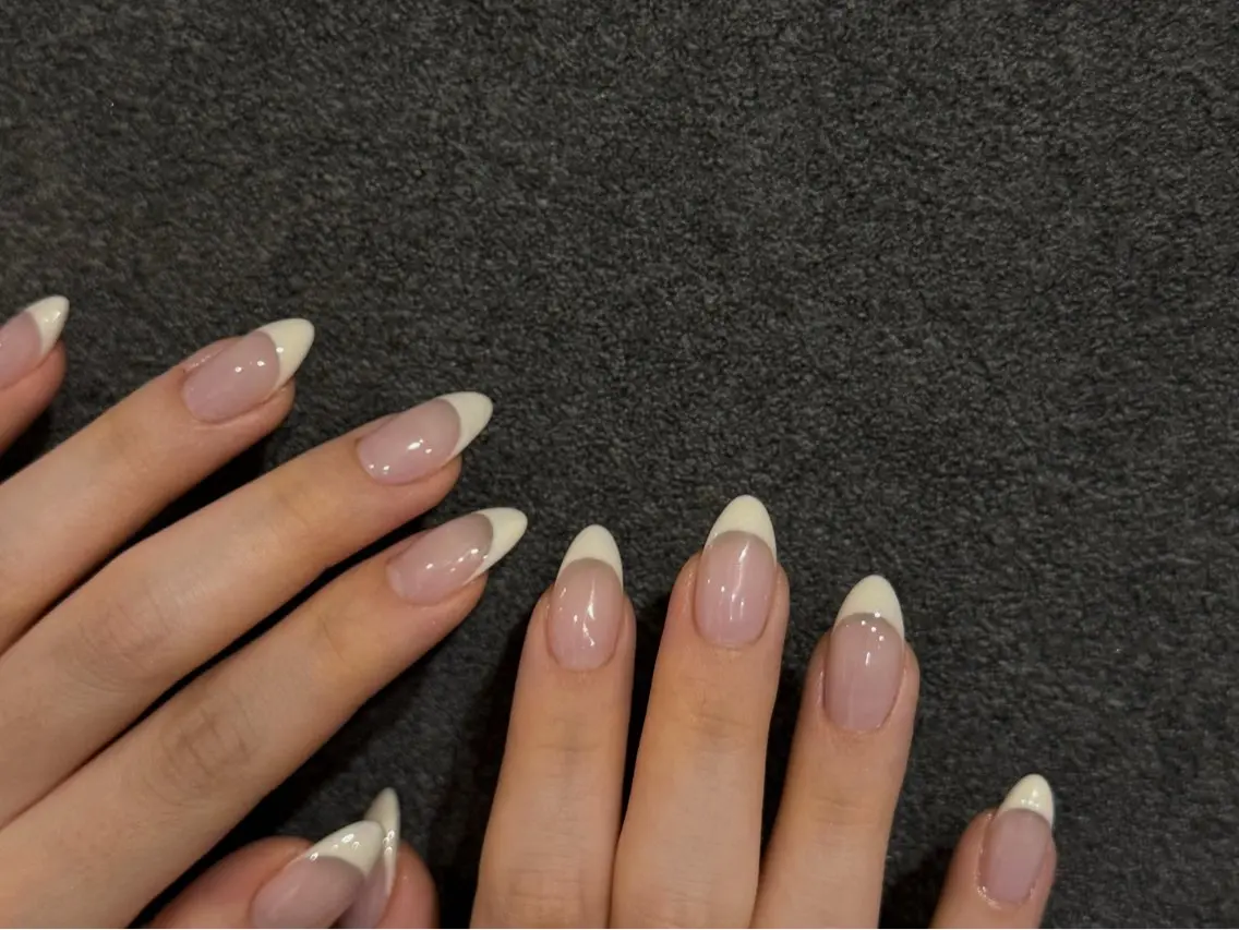 ネイル フレンチネイル マグネットネイル 持ち込み ニュアンスネイル ワンカラーネイル ハンドネイル LINEA.nail Kozueのネイルデザイン
