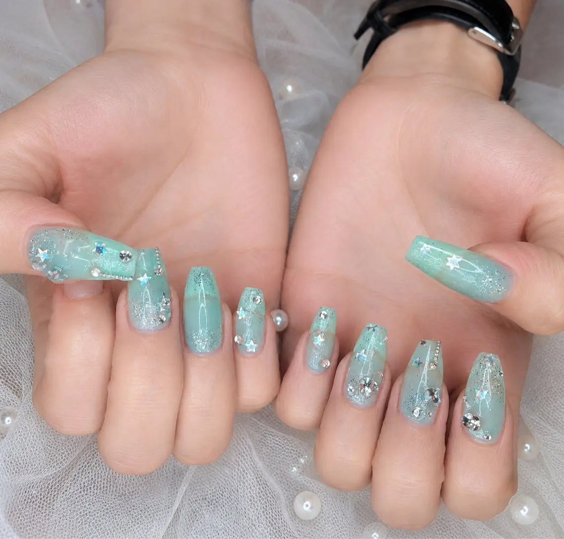 ネイル ハンドネイル WO MIAO💎のネイルデザイン