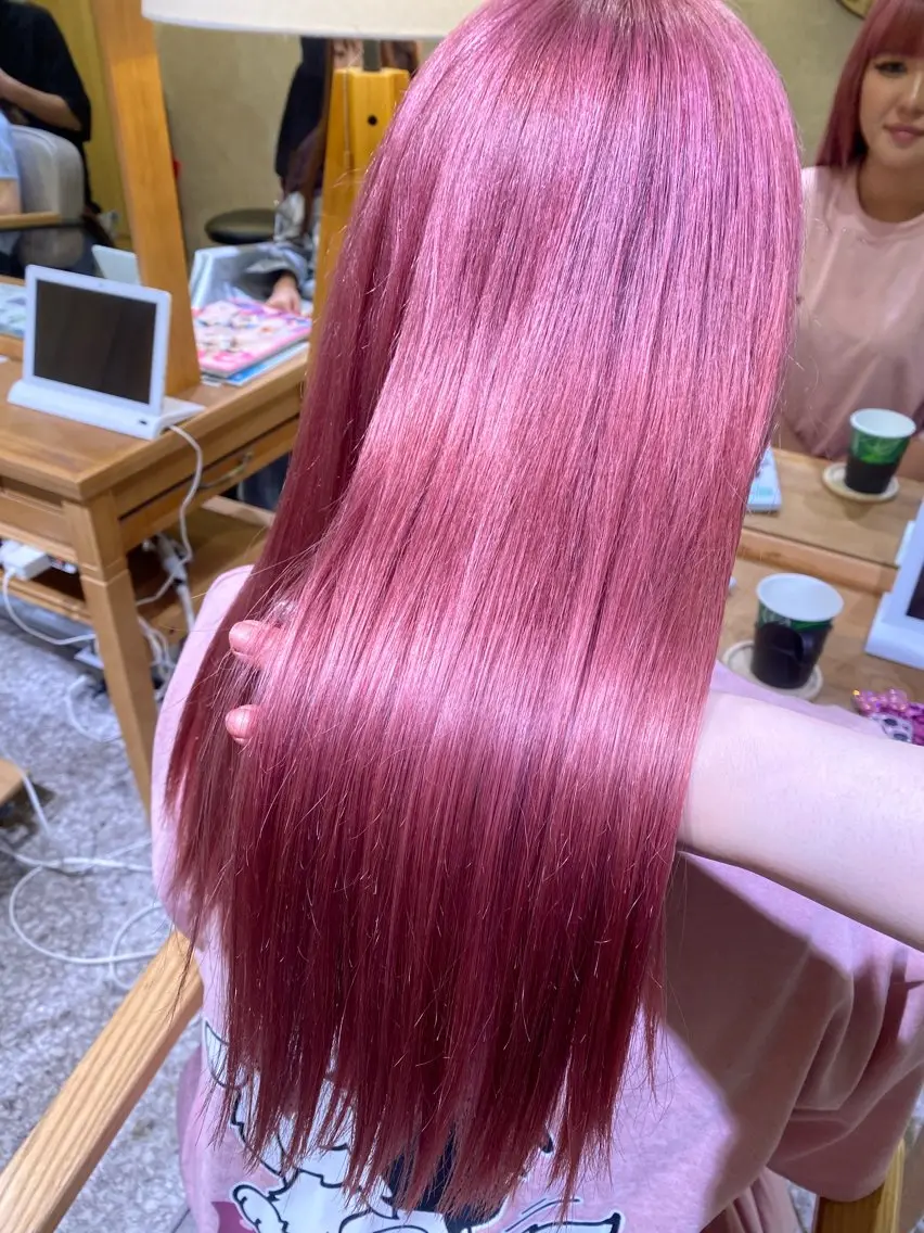 ロング 🫧ハイトーン/ 透明感🫧れいか🫧のヘアスタイル