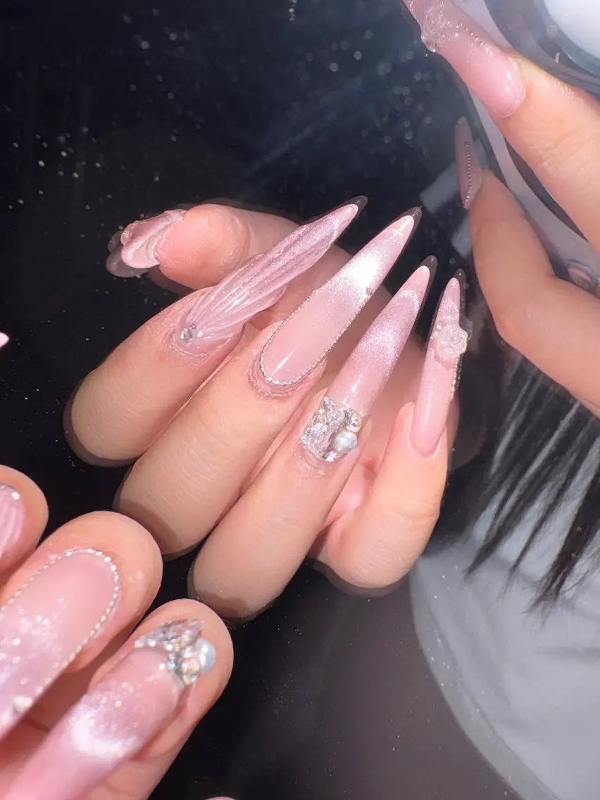 ネイル ハンドネイル SHION  のネイルデザイン